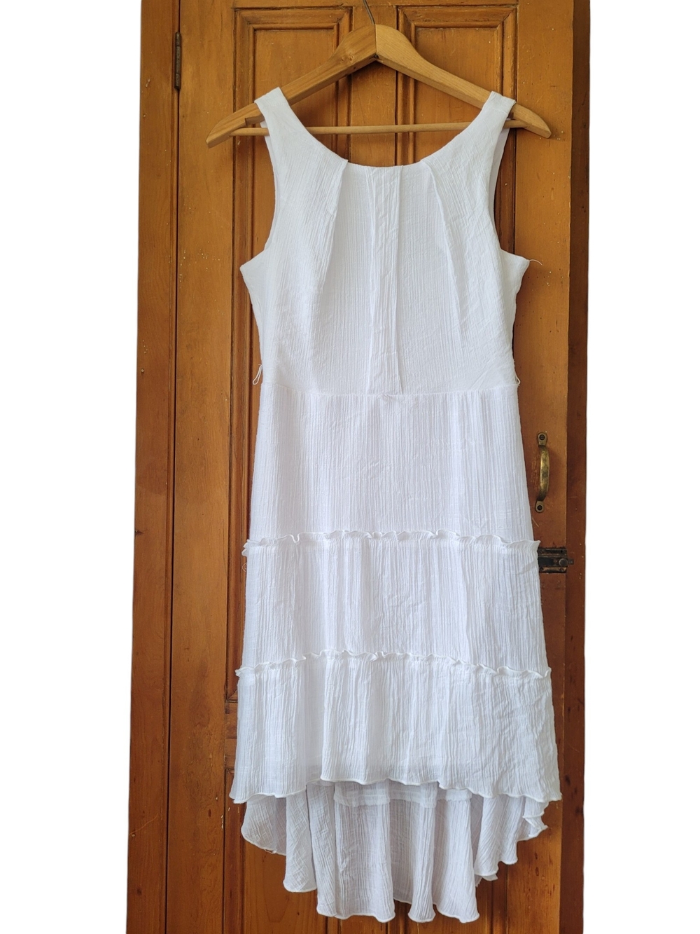Vintage Y2K Tiered White Sleeveless Dress Hi-Lo Crinkle Boho Le Chateau USA S